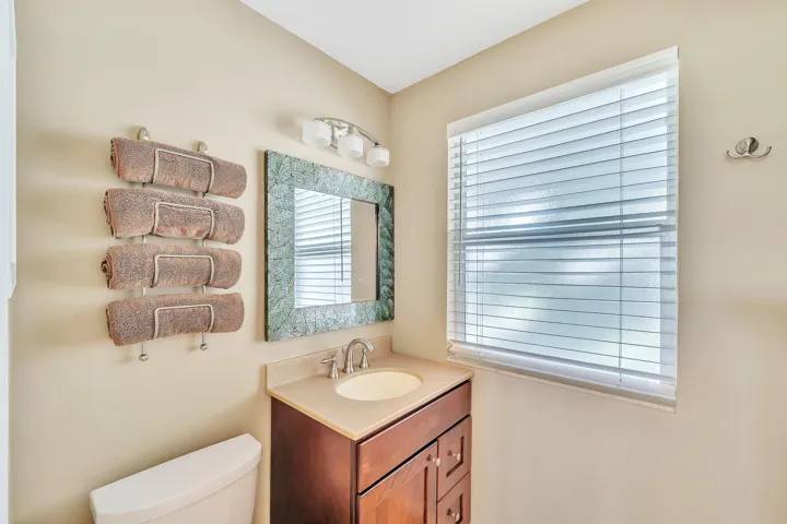 13 Primary Bathroom (1)