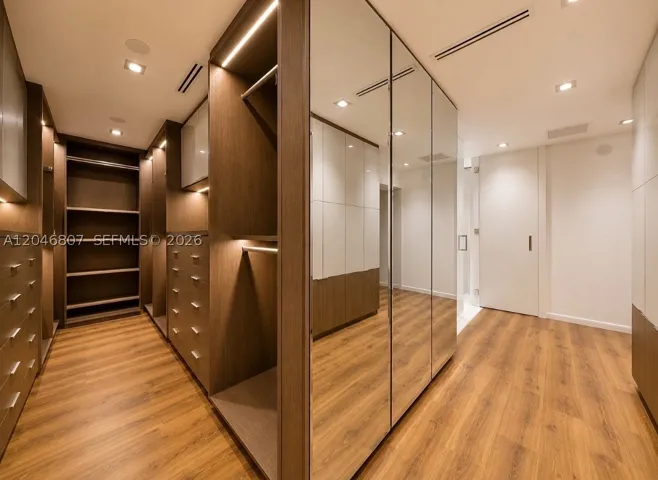 Closet