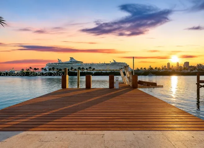 Dock