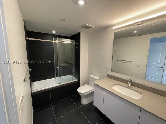 1600 Ne 1st Ave 3603, Miami, Florida 33132