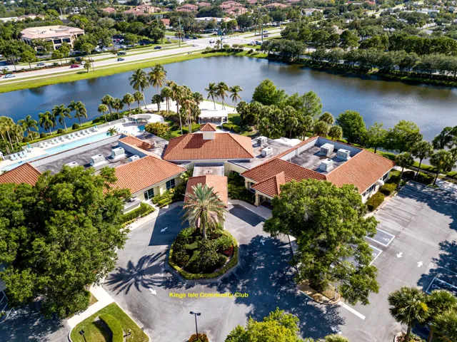 Kings Isle Club-2