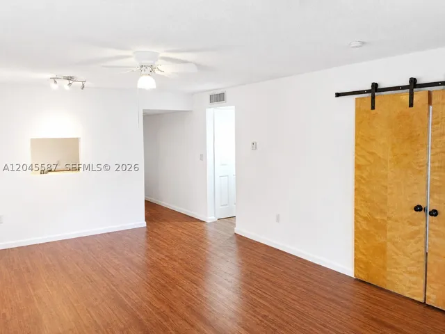 11925 Ne 2nd Ave B315, North Miami, Florida 33161