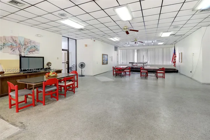 11925 Ne 2nd Ave B315, North Miami, Florida 33161