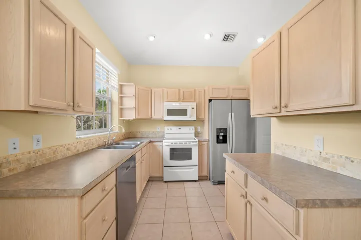 28-web-or-mls-9312 World Cup Way - 28