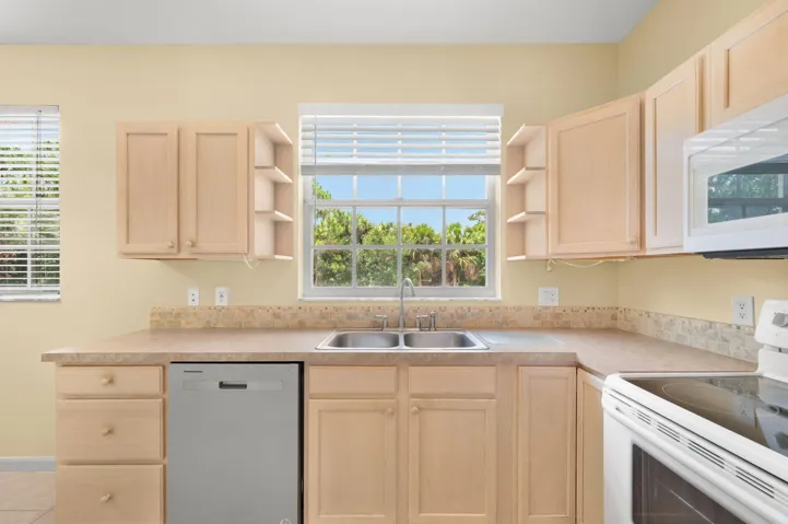 27-web-or-mls-9312 World Cup Way - 27