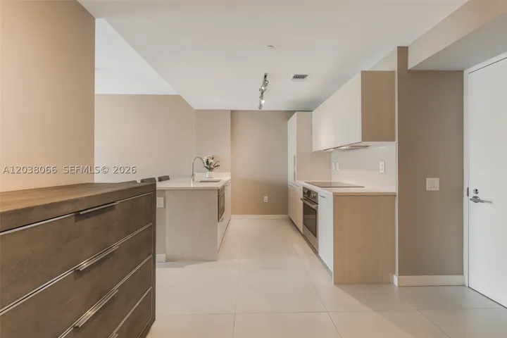 501 Ne 31st St 2904, Miami, Florida 33137