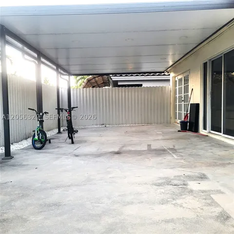 COVERED PATIO