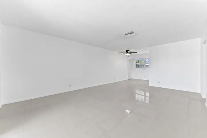 09 Living room 04