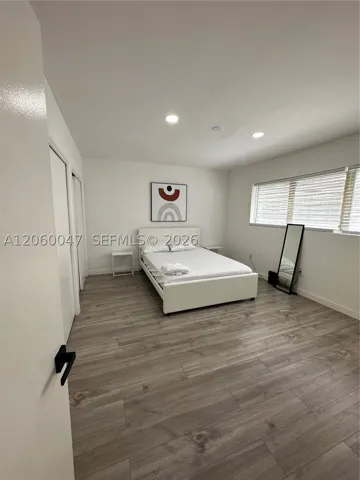 available furnished, unfurnished or partially furnished