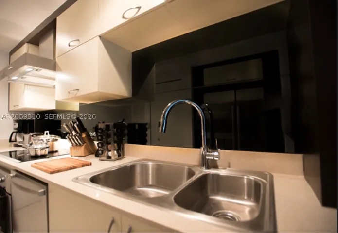 2130 Park Ave 6, Miami Beach, Florida 33139