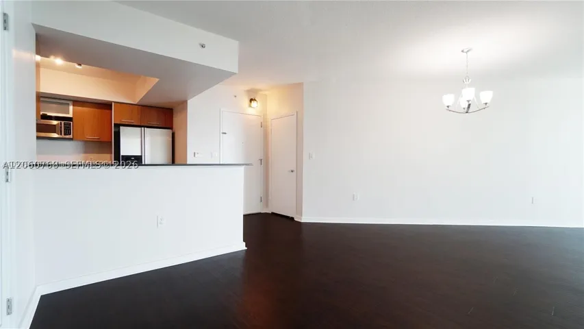 9066 Sw 73rd Ct 1810, Miami, Florida 33156