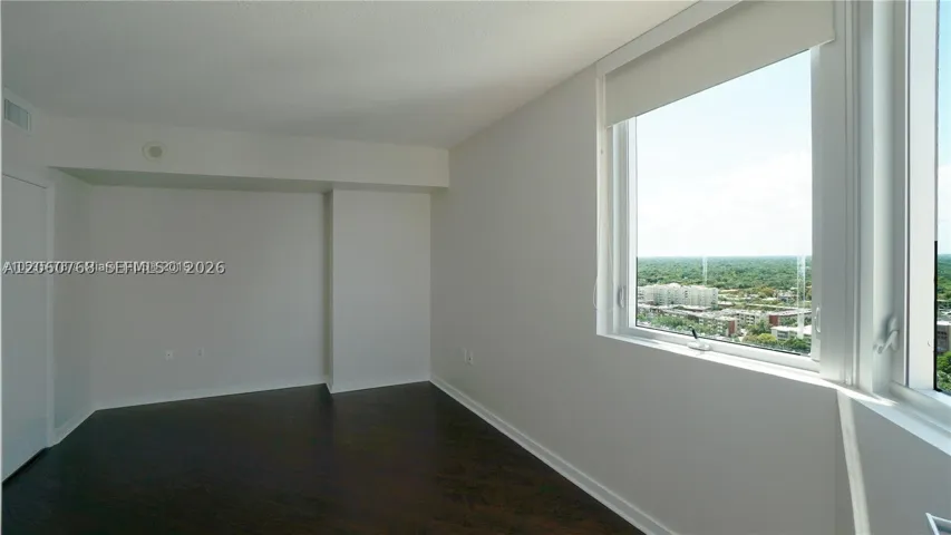 9066 Sw 73rd Ct 1810, Miami, Florida 33156
