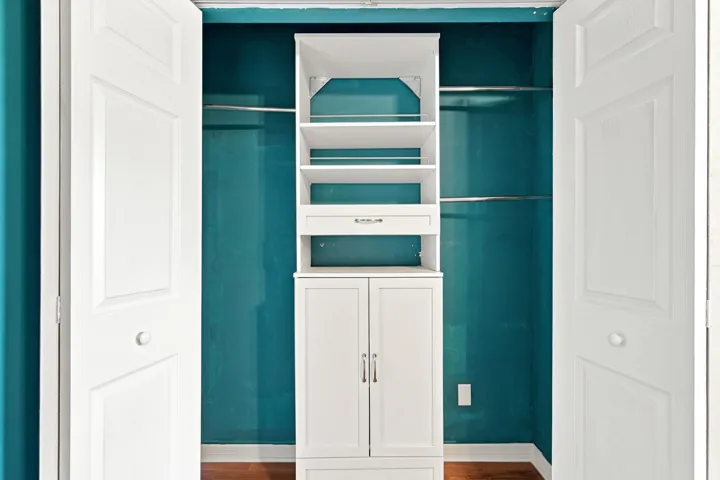 30_closet