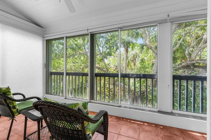 1260-Palmetto-Ct-Apt-106-HigMedia-038-12