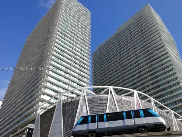 1111 Sw 1 Av 1715-n, Miami, Florida 33130