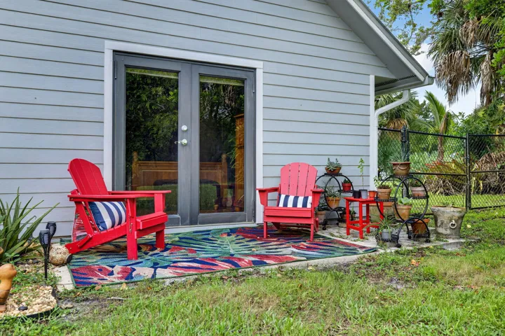 Guest cottage