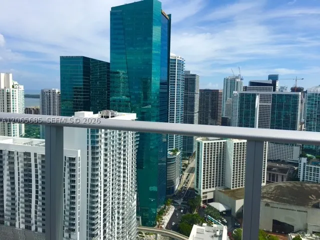 151 Se 1 Street 2207, Miami, Florida 33131