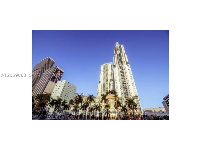 244 Biscayne Blvd 3902, Miami, Florida 33132