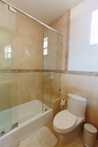 335 W Enid Dr, Key Biscayne, Florida 33149