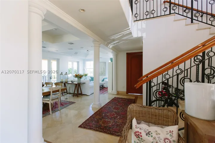 335 W Enid Dr, Key Biscayne, Florida 33149