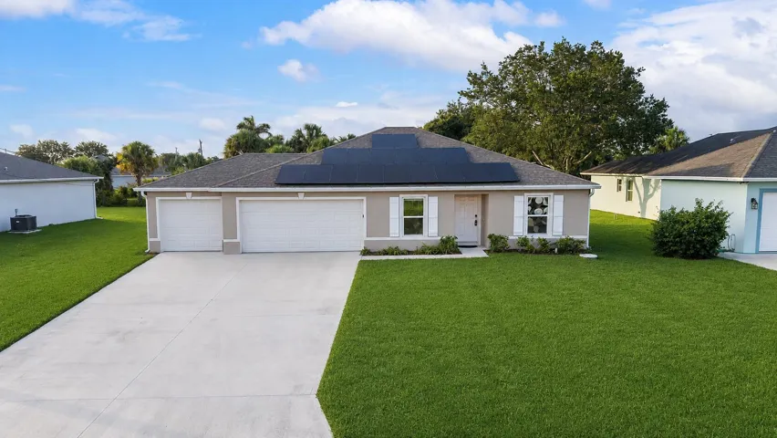 619 Sw Hamberland Avenue, Port St Lucie, Florida 34953
