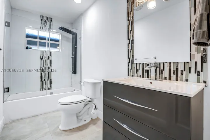5424 Garfield St, Hollywood, Florida 33021