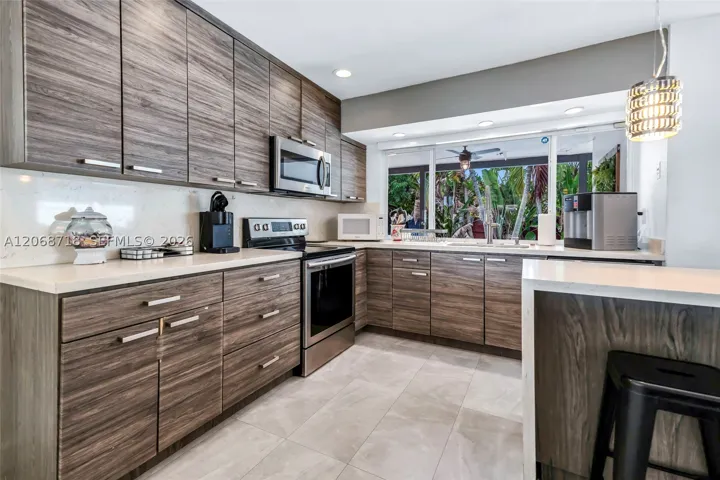 5424 Garfield St, Hollywood, Florida 33021
