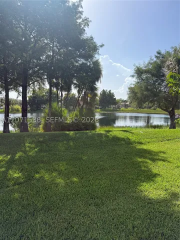 beautiful lake view and sunset you can enjoy every evening.