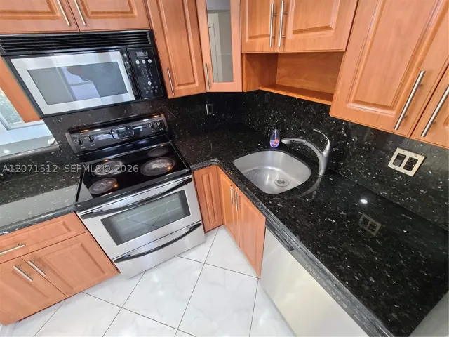 Granite tops & Stainless