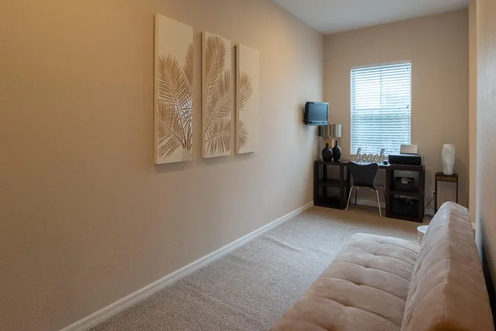 Sitting area/loft