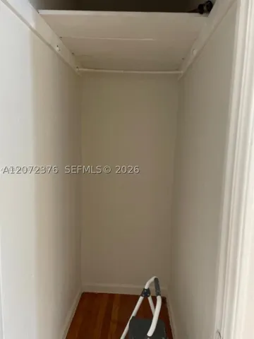Walk-In Closets
