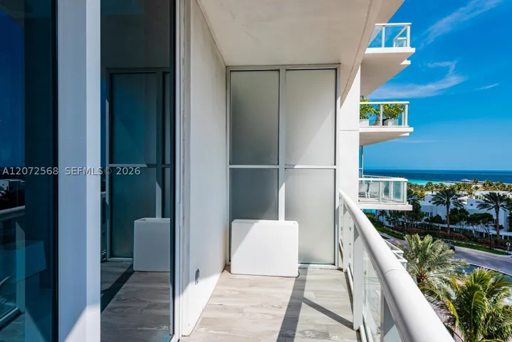 50 S Pointe Dr 905, Miami Beach, Florida 33139