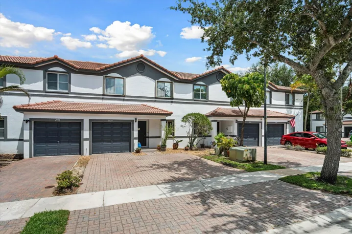 02-2030 NW 99th Way, Sunrise-14