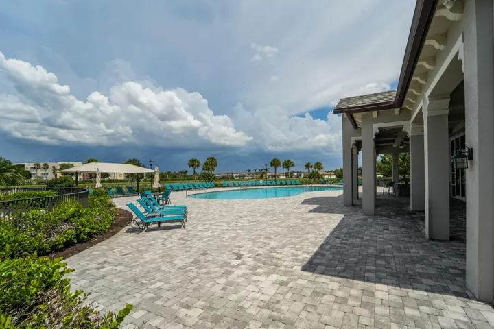 7214 NW Farnsworth Cr PSL-23