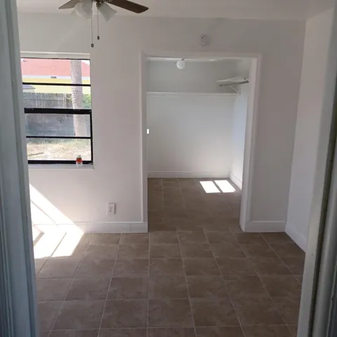 618 58th #A Walk-in Closet