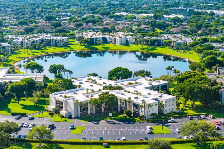 040-5190LasVerdesCircle-105-DelrayBeach-