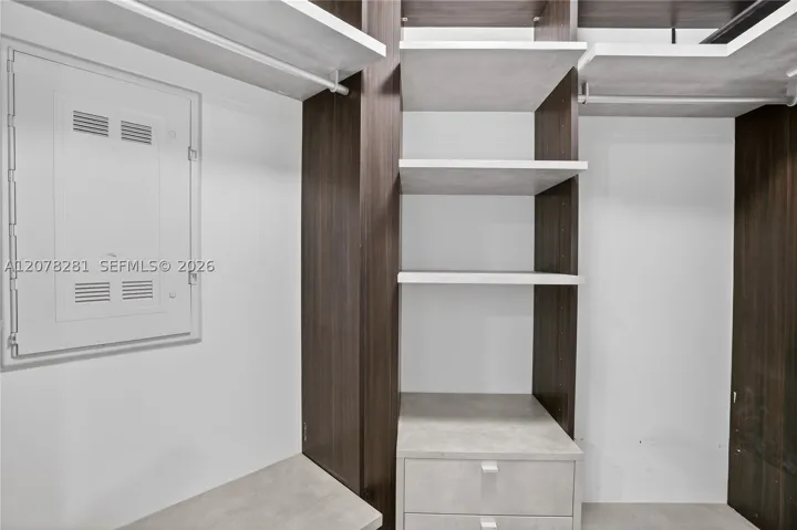 Walk-In Closets