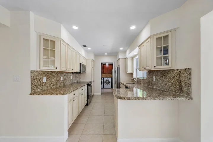 401 NE 24th Street, Boca Raton (14)