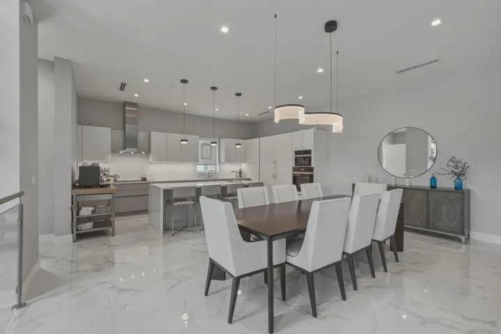 Dining​​‌​​​​‌​​‌‌​‌‌​​​‌‌​‌​‌​‌​​​‌​​ Area