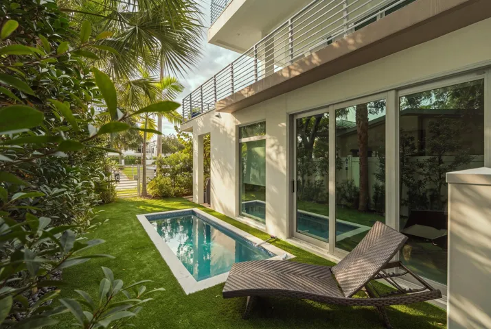 Plunge Pool