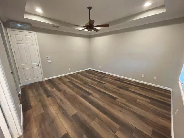 MASTER BD 3RD FLOOR