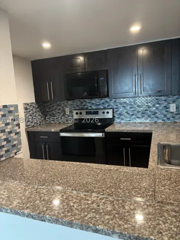 6970 Nw 186th St 3-505, Hialeah, Florida 33015
