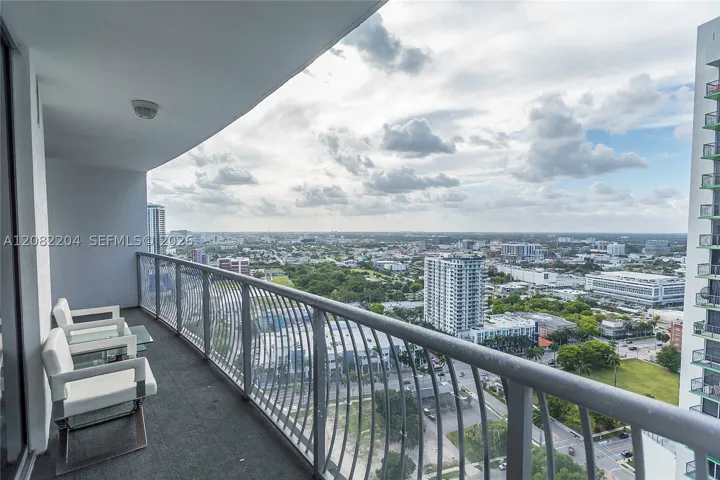 1750 N Bayshore Dr 3211, Miami, Florida 33132