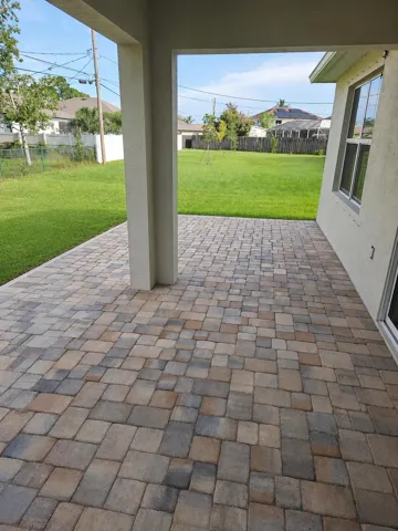 1017 Back porch