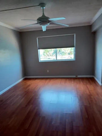 MASTER BEDROOM1.jpg
