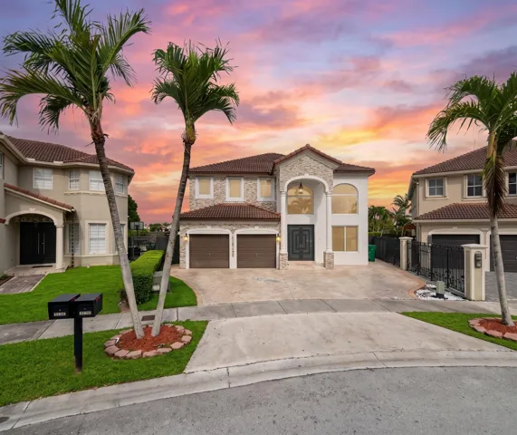 16401 SW 78th Ter Miami, FL, 33193
