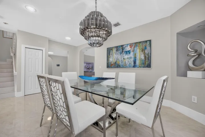 16401 SW 78th Ter Miami, FL, 33193