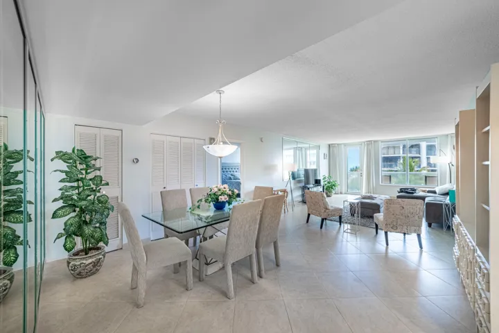 Dining Room/Living Room