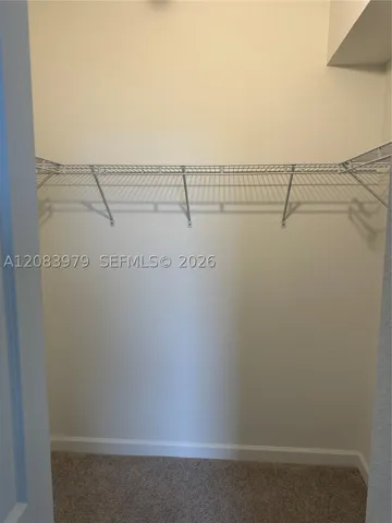 Wal-In closet