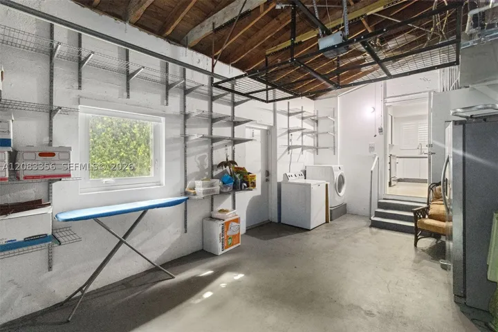 Attached 1-Car Garage